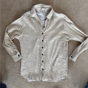 One & Only Elegant sparkly gold Button-Down Shirt